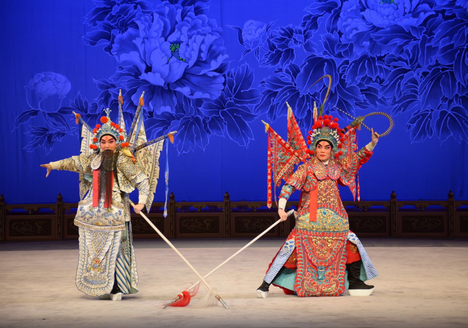 雷剧《双下山》