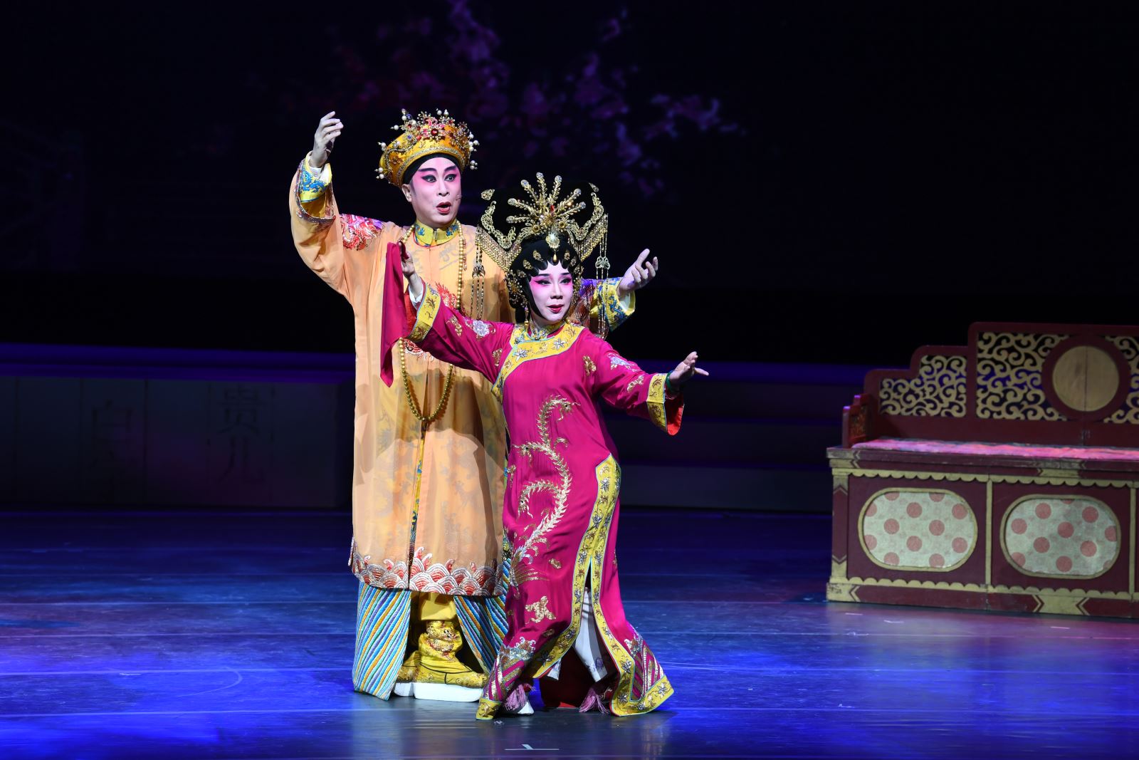 粤剧《睿王与庄妃》  表演:倪惠英,梁耀安粤剧《魂牵珠玑巷》  表演