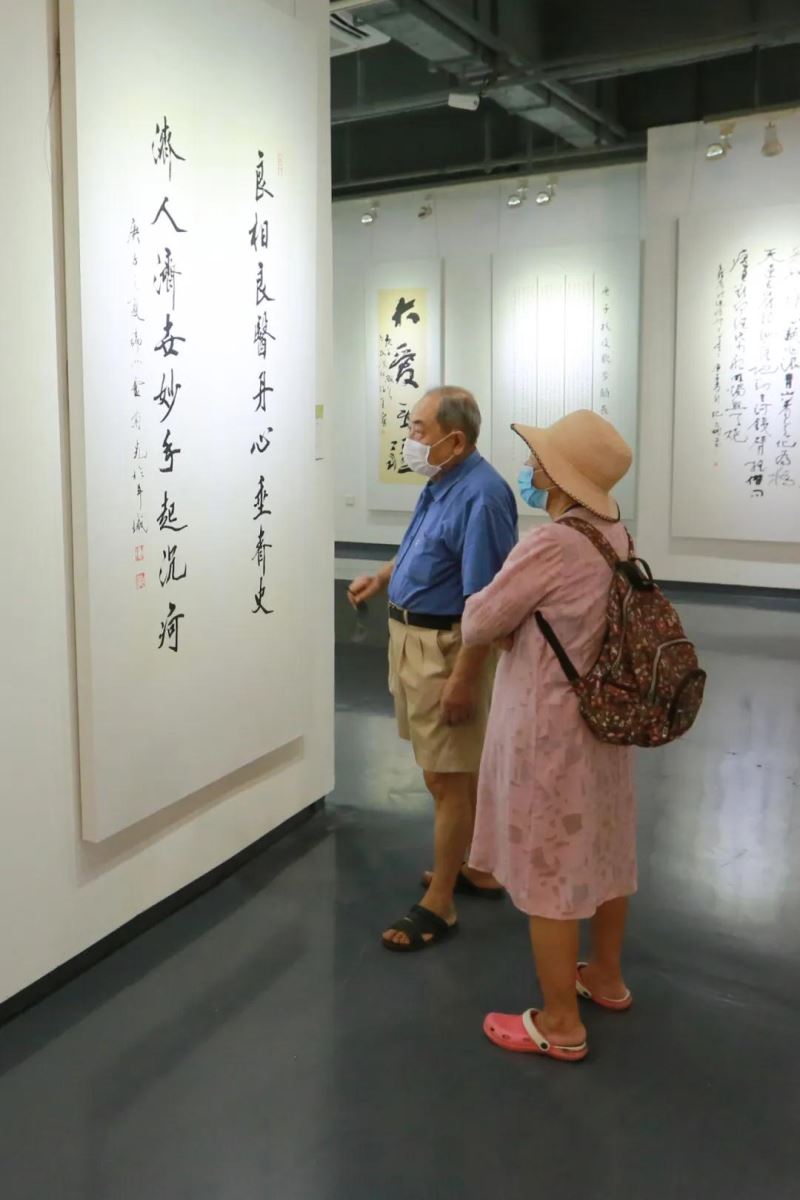 "同舟共济 艺起战疫——广东省抗击疫情主题书法作品展"在广州开幕