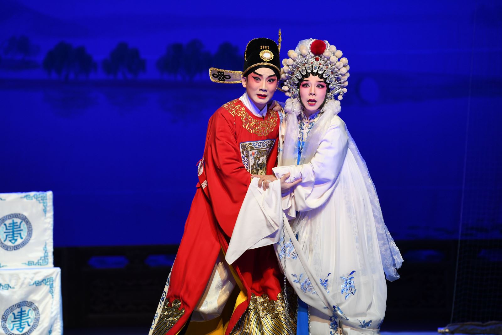 粤剧《白蛇传》剧照